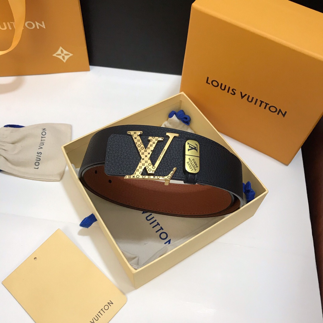 Louis Vuitton Belt in Brown