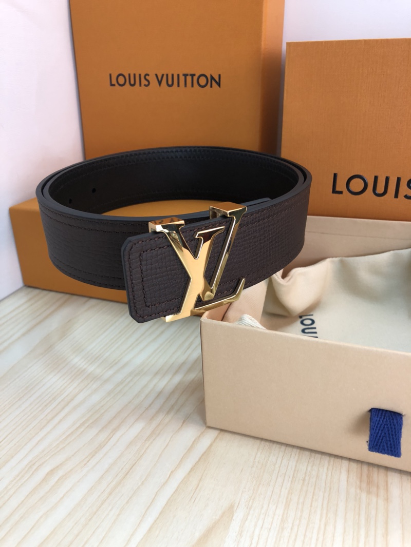 Louis Vuitton Belt in Black