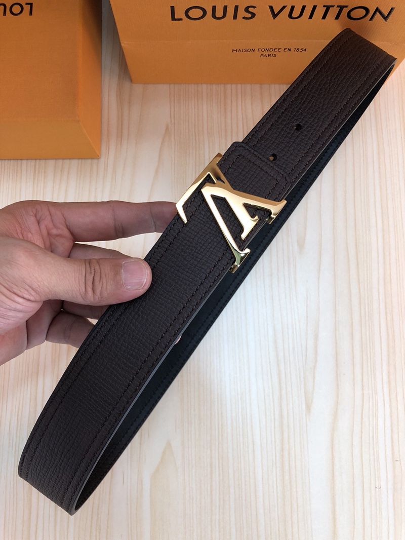 Louis Vuitton Belt in Black