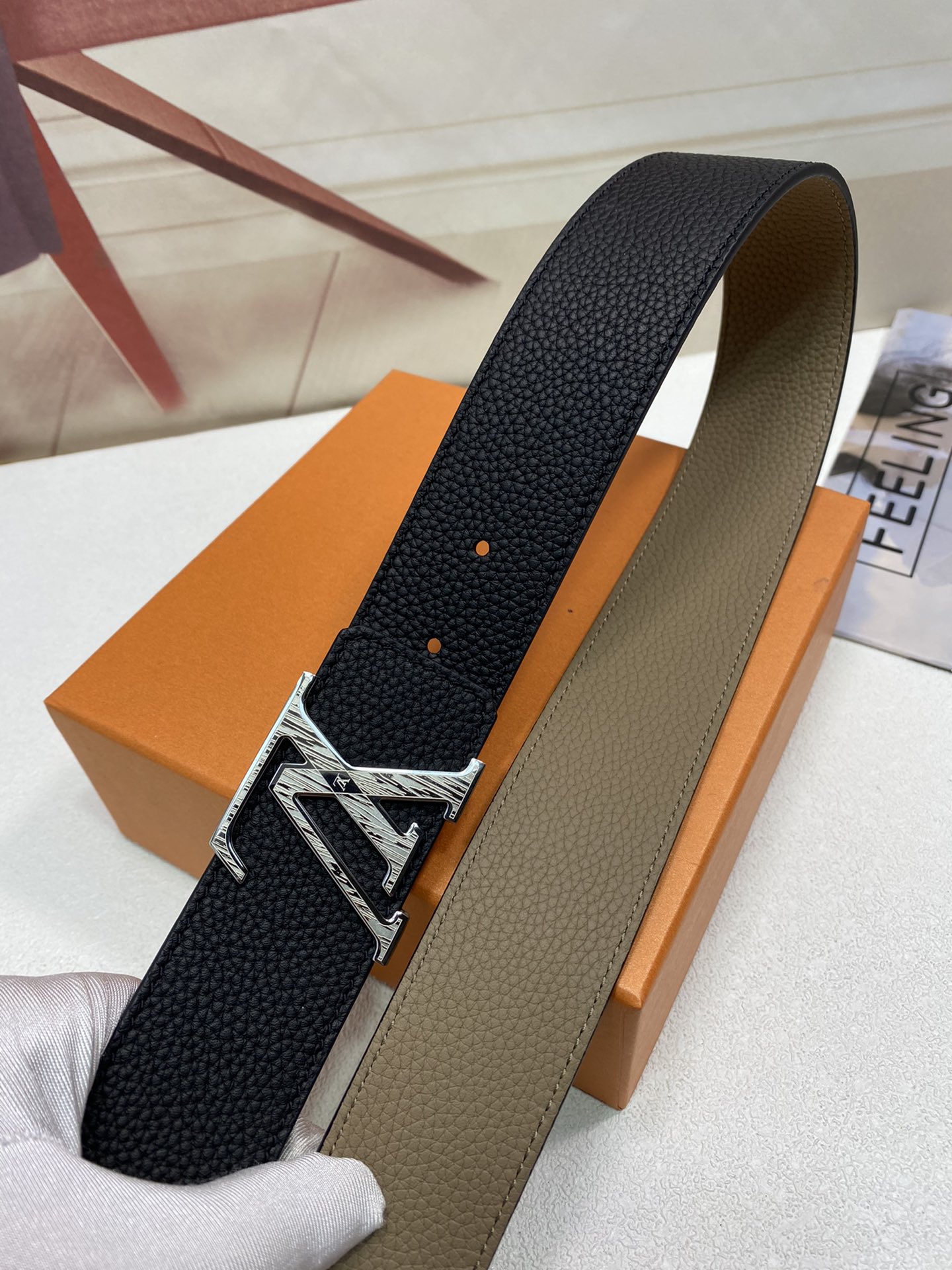 Louis Vuitton Belt in Black