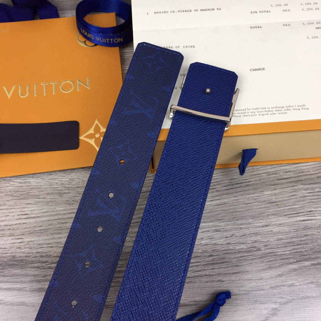 Louis Vuitton Belt in Black