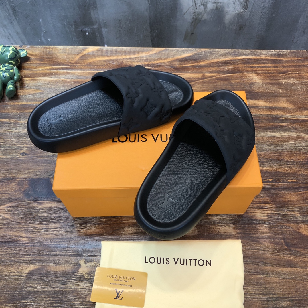 LV 2022SS hot sale couple colorful embossment slipper