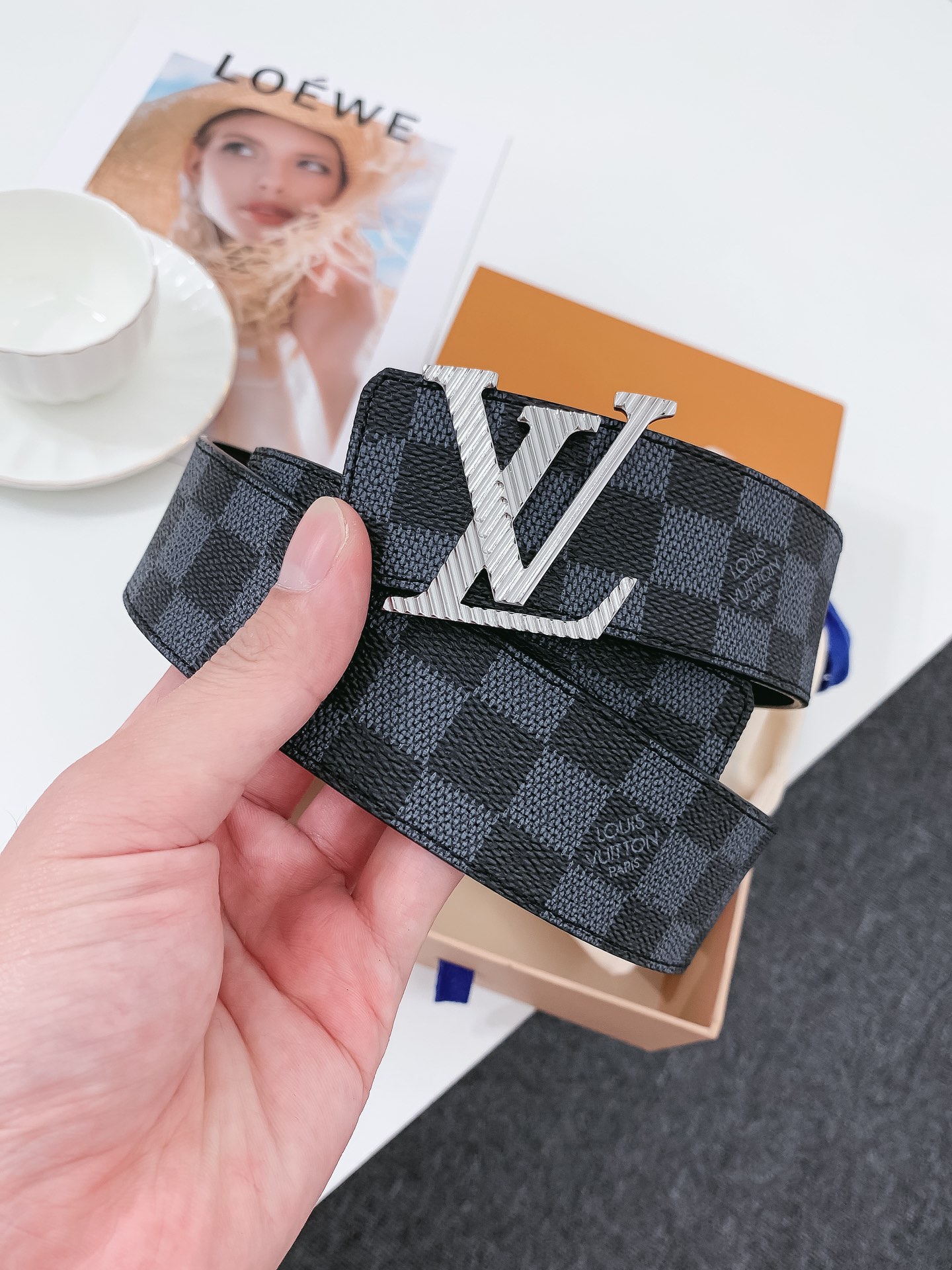 Louis Vuitton Belt in Black