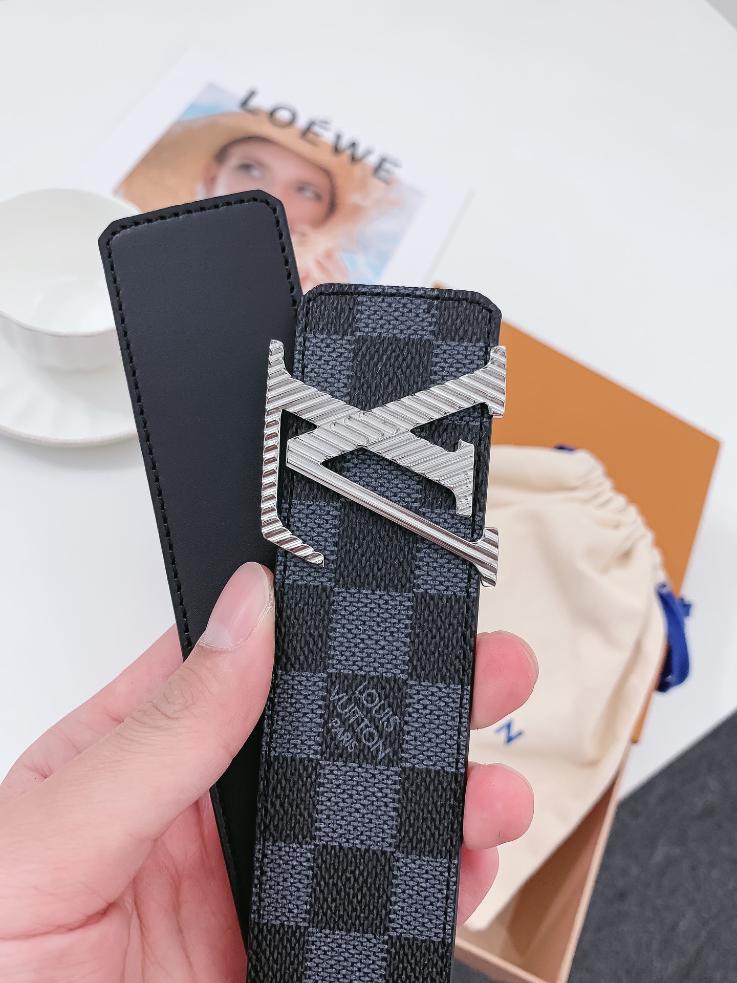 Louis Vuitton Belt in Black