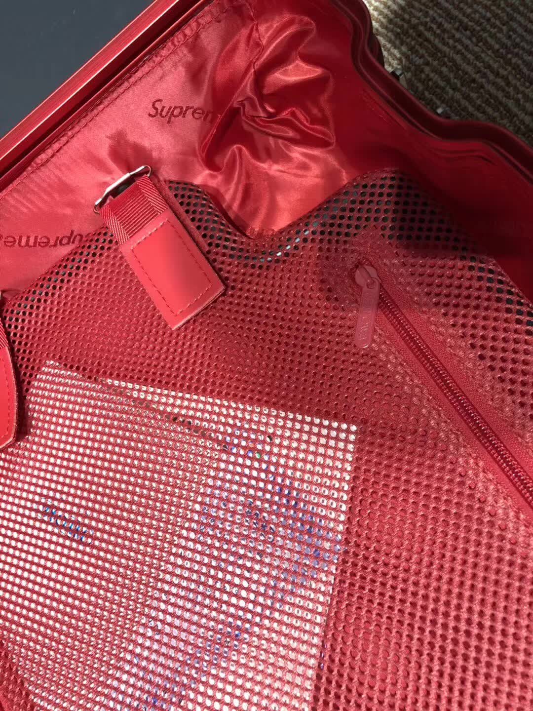 High Quality Supreme x Rimowa Luggage Red