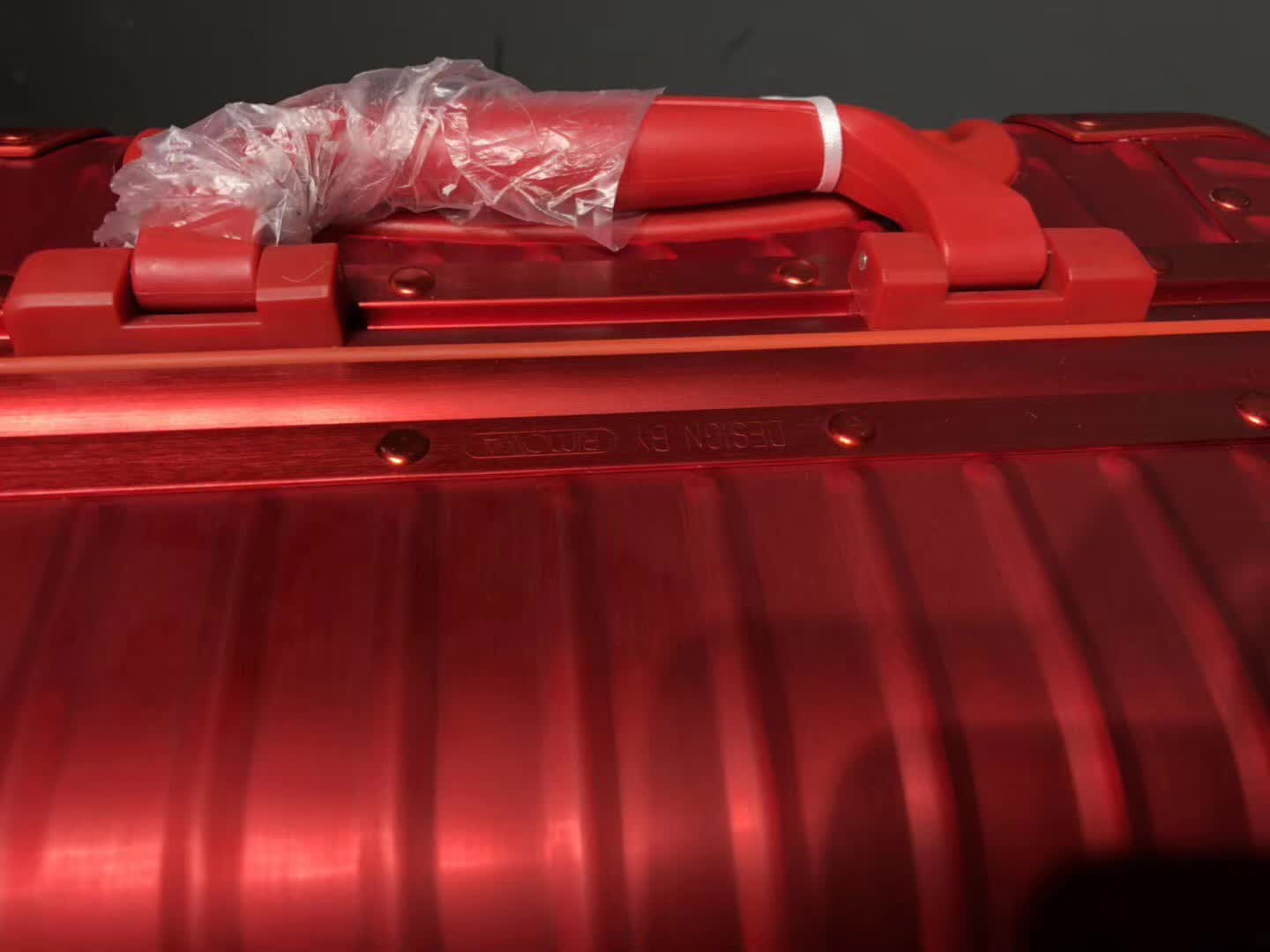 High Quality Supreme x Rimowa Luggage Red