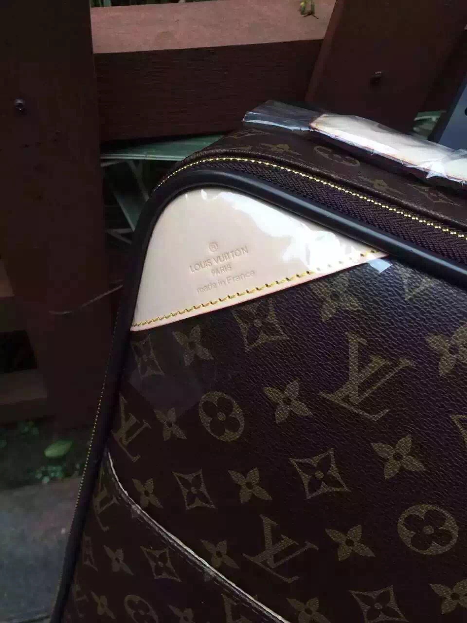 High Quality LV Luggage Bags LV006