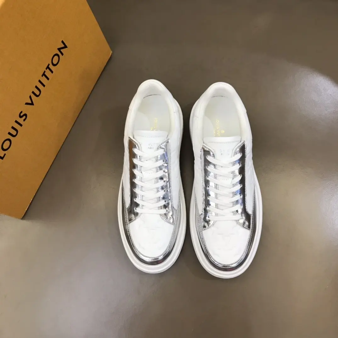 LV 2022 Beverly Hills sneakers in white