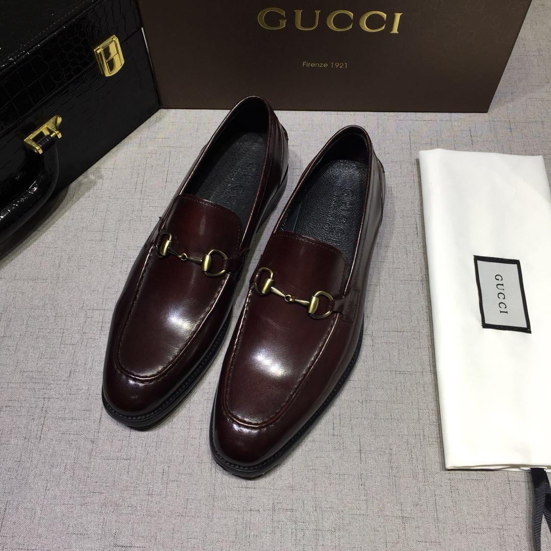 Gucci Brown Bright leather Perfect Quality Loafers With Silver Buckle MS07615