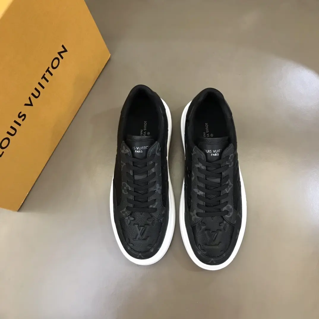 LV 2022 Beverly Hills sneakers in black