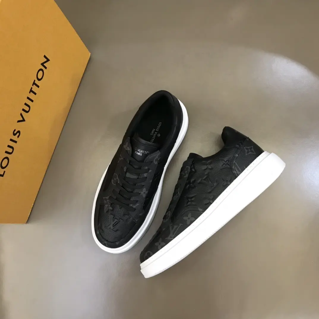 LV 2022 Beverly Hills sneakers in black