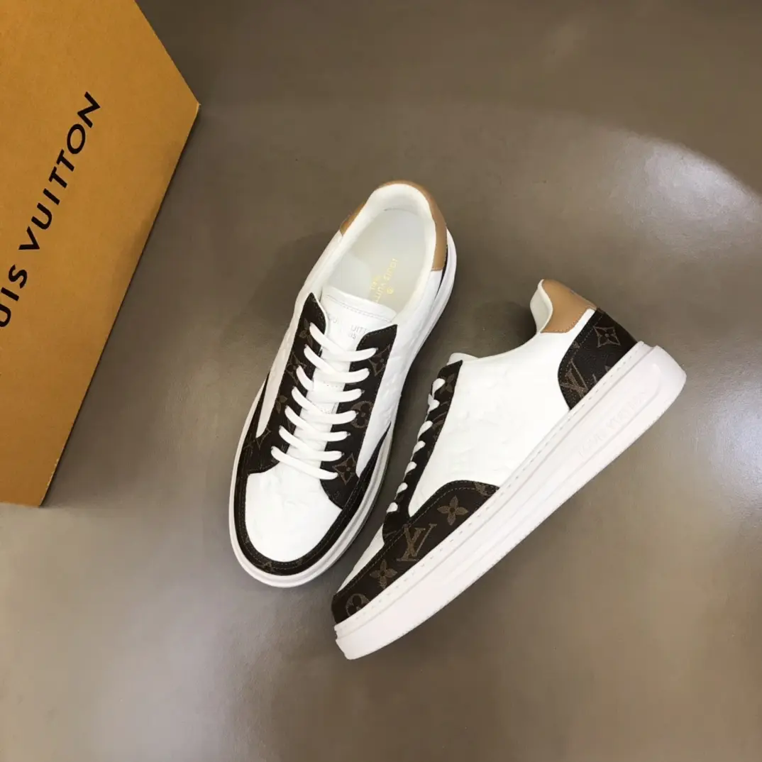 LV 2022 Beverly Hills sneakers in black