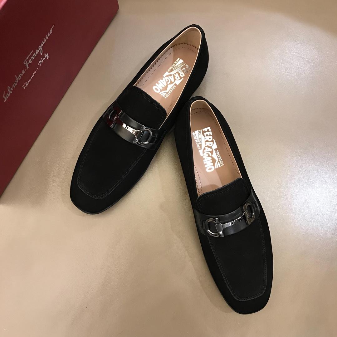 Salvatore Ferragamo Black Suede leather Fashion Perfect Quality Loafers With Sliver Buckle MS02989