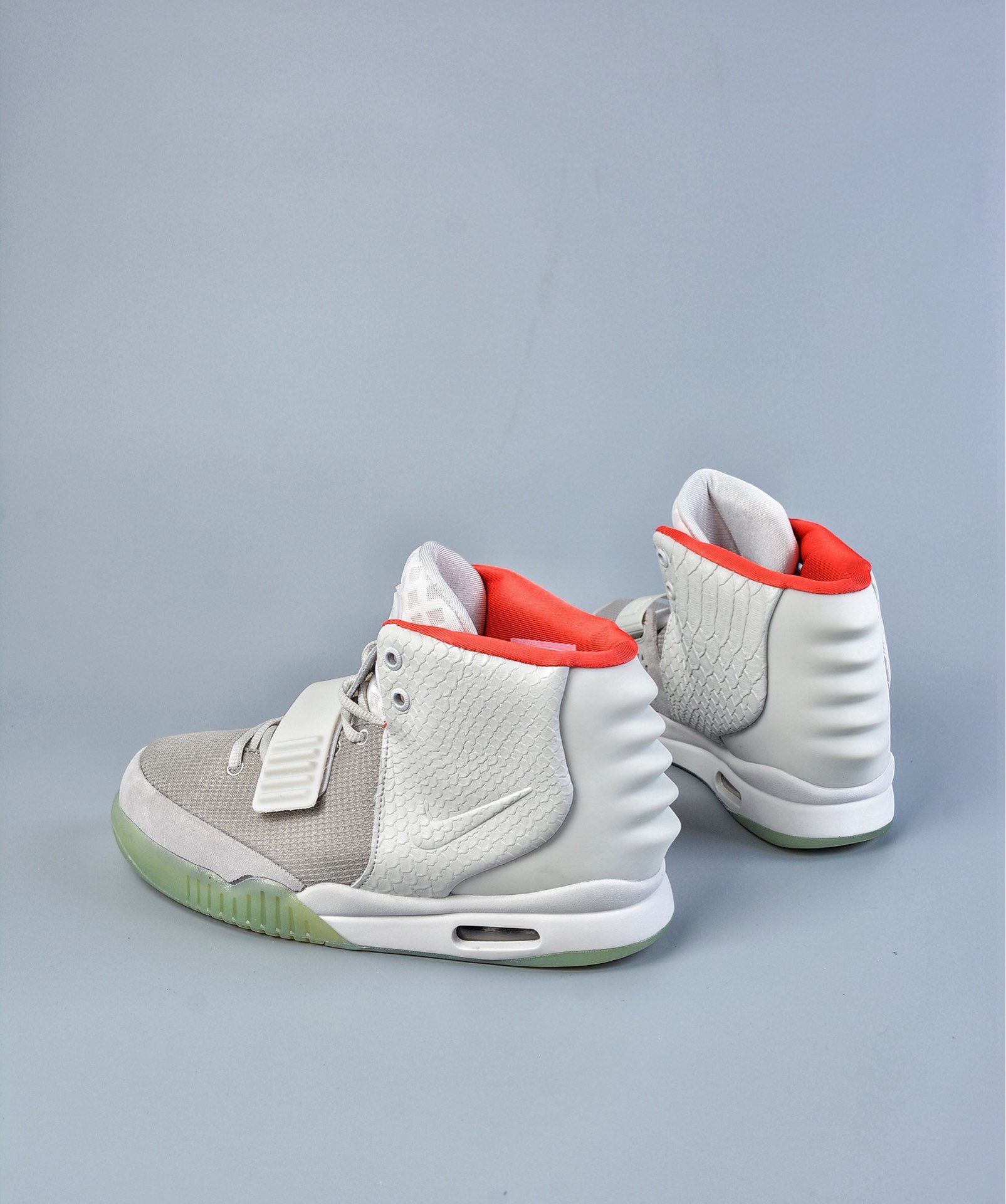 God Air Yeezy 2 Wolf Grey/ Pure Platinum Real materials Limited pairs