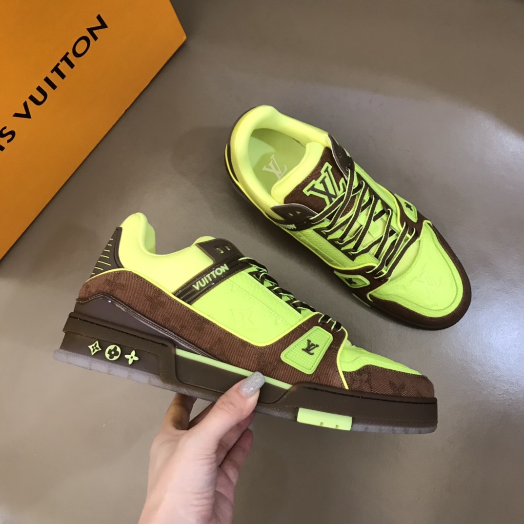 lv Sneaker Trainer in Green with Brown