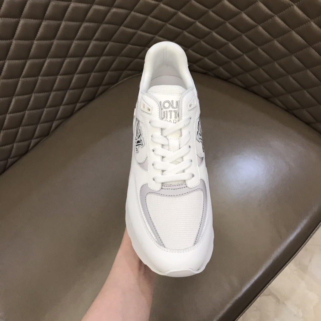 lv Sneaker Run Away in White