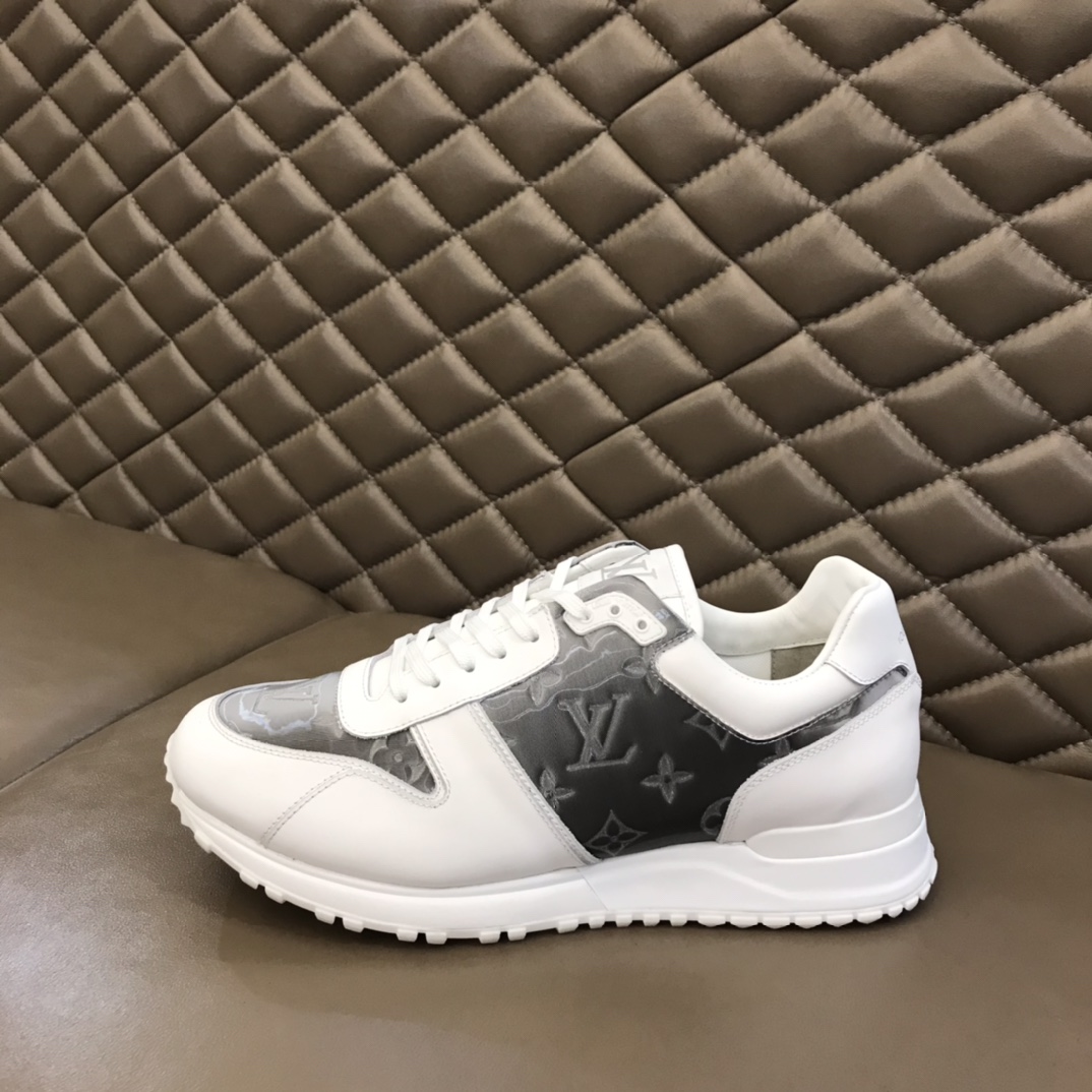 lv Sneaker Run Away in White 