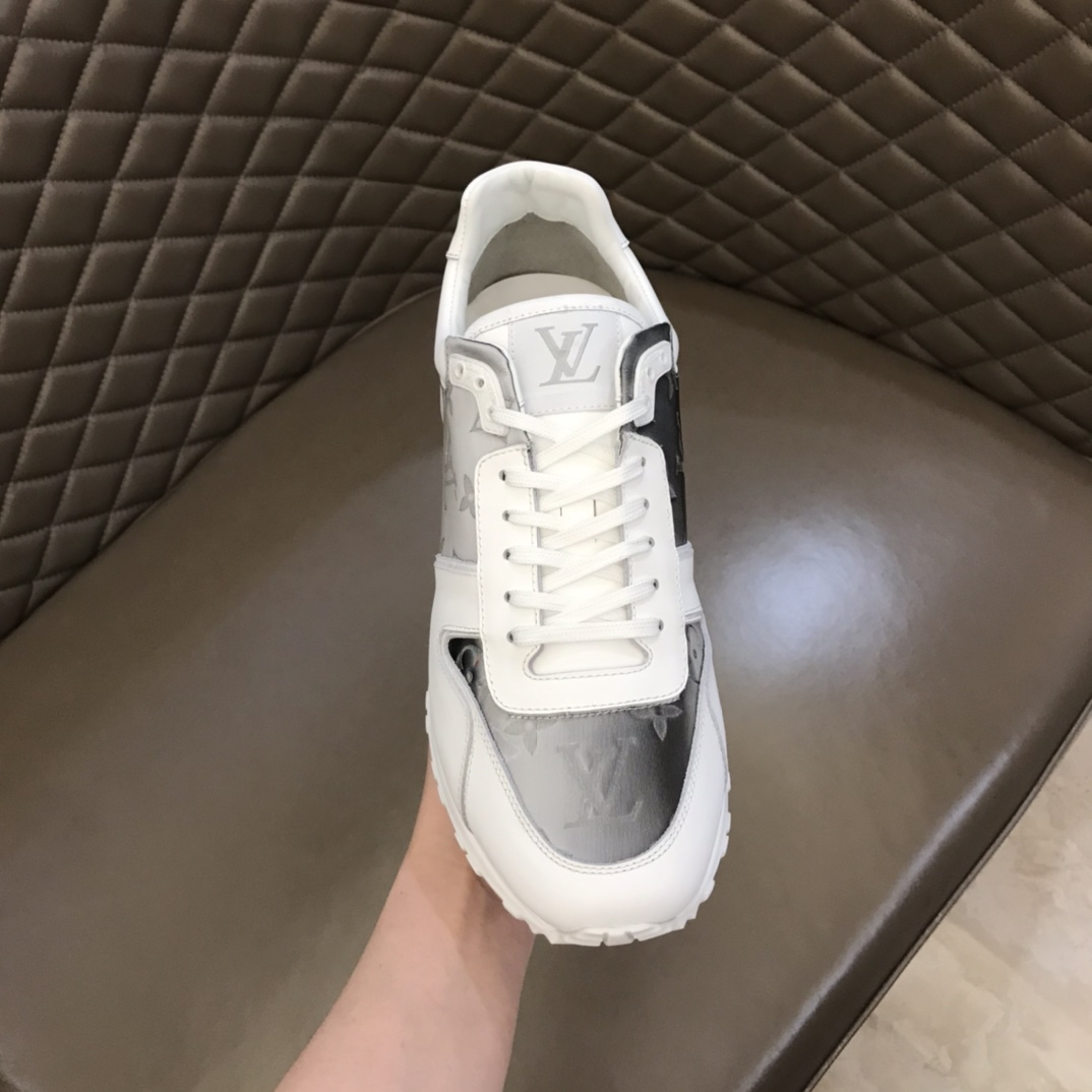 lv Sneaker Run Away in White 