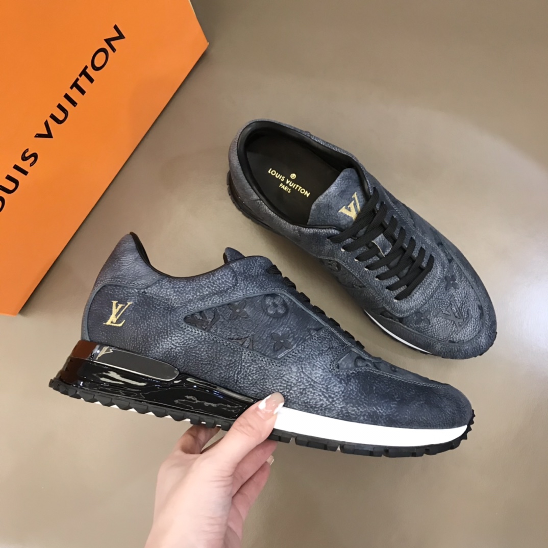 lv Sneaker Run Away in Black