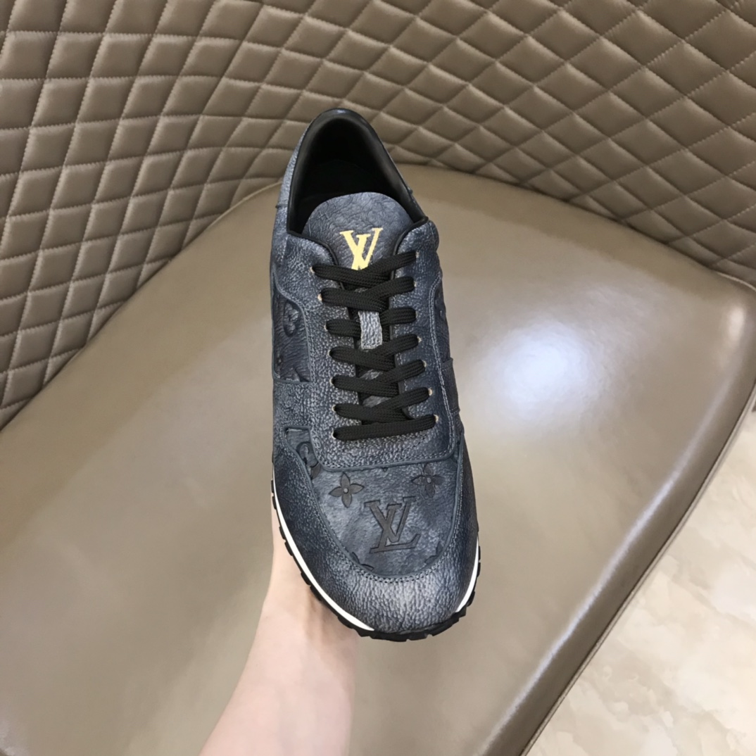 lv Sneaker Run Away in Black