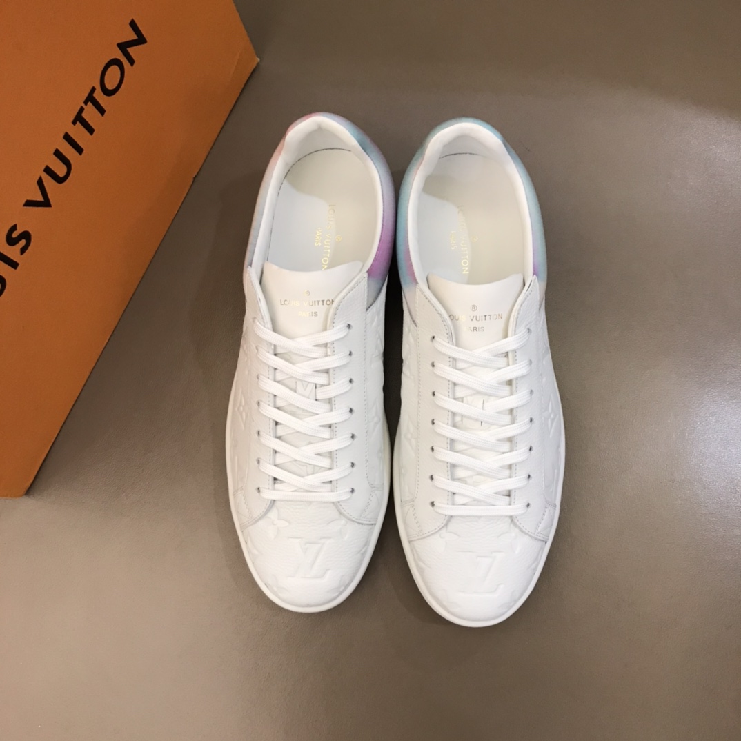 lv Sneaker Rivoli in White