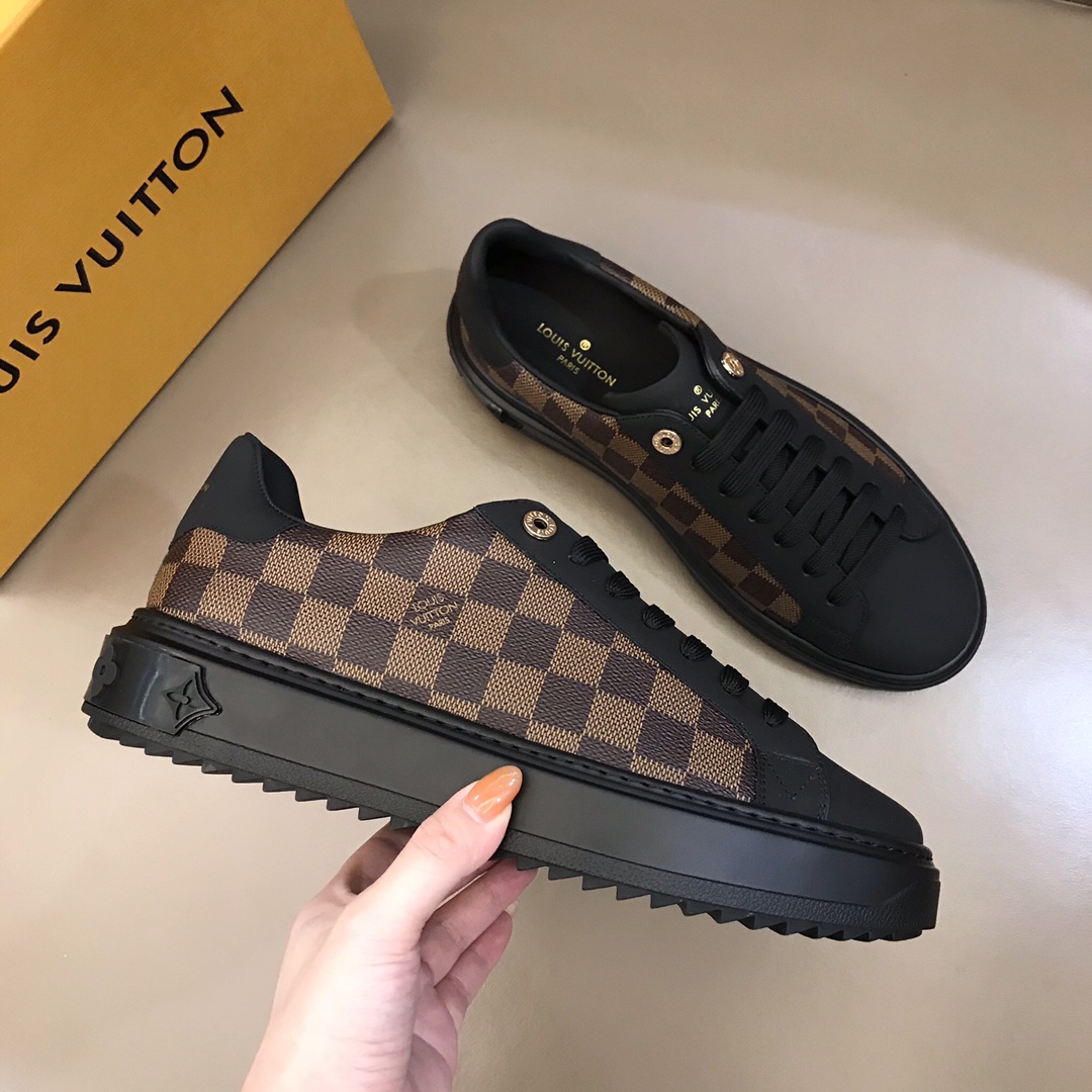 lv Sneaker Rivoli in Brown