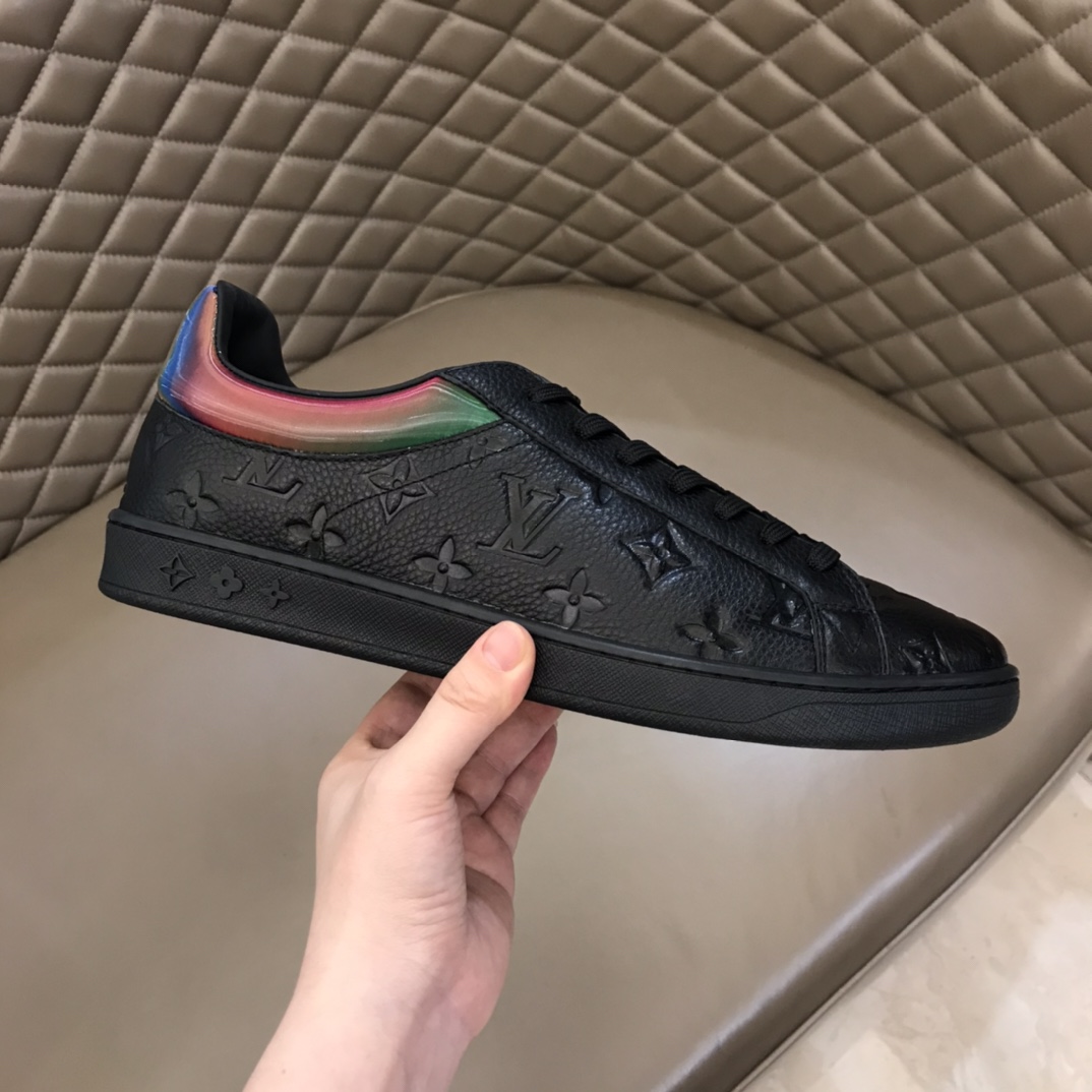 lv Sneaker Rivoli in Black