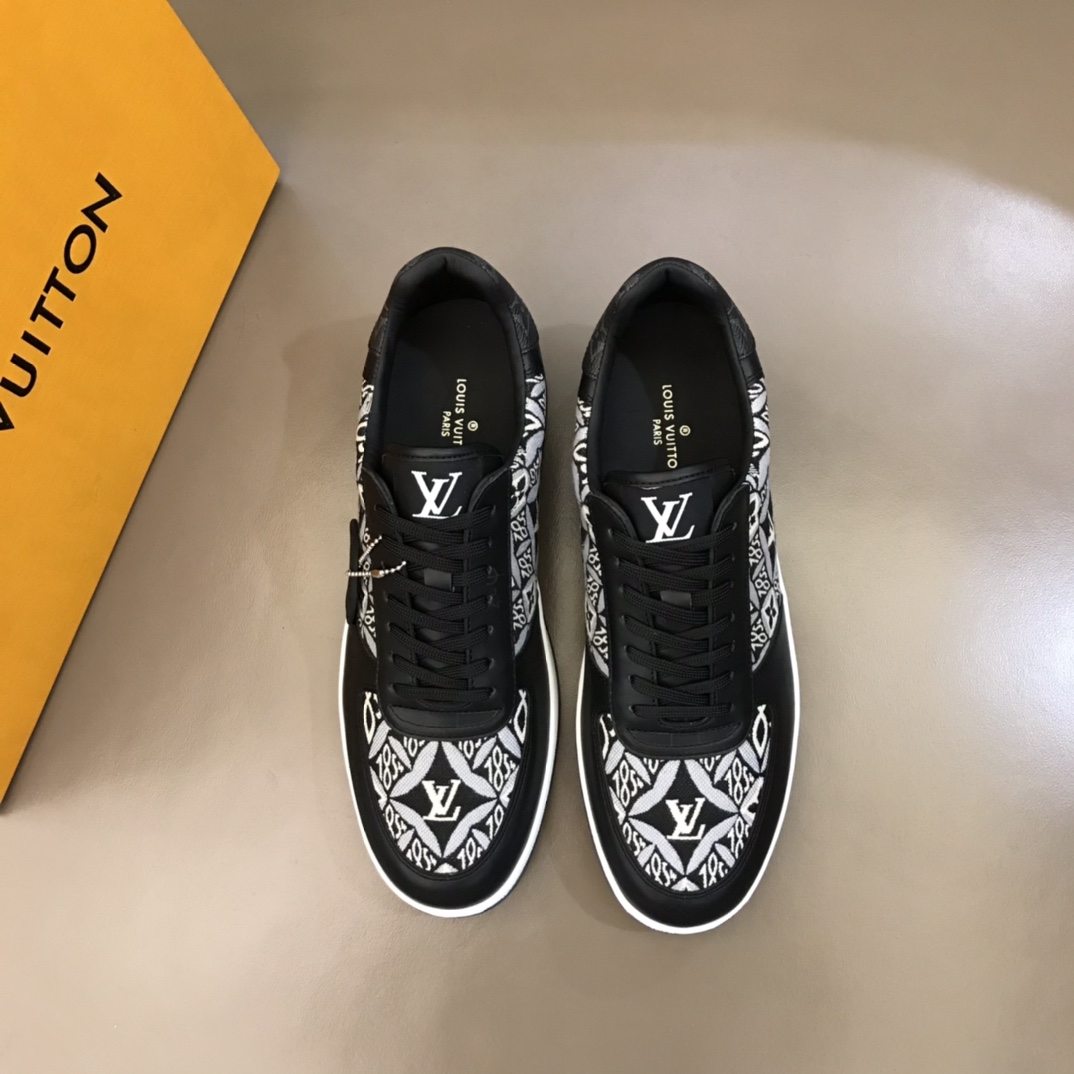 lv Sneaker Rivoli in Black