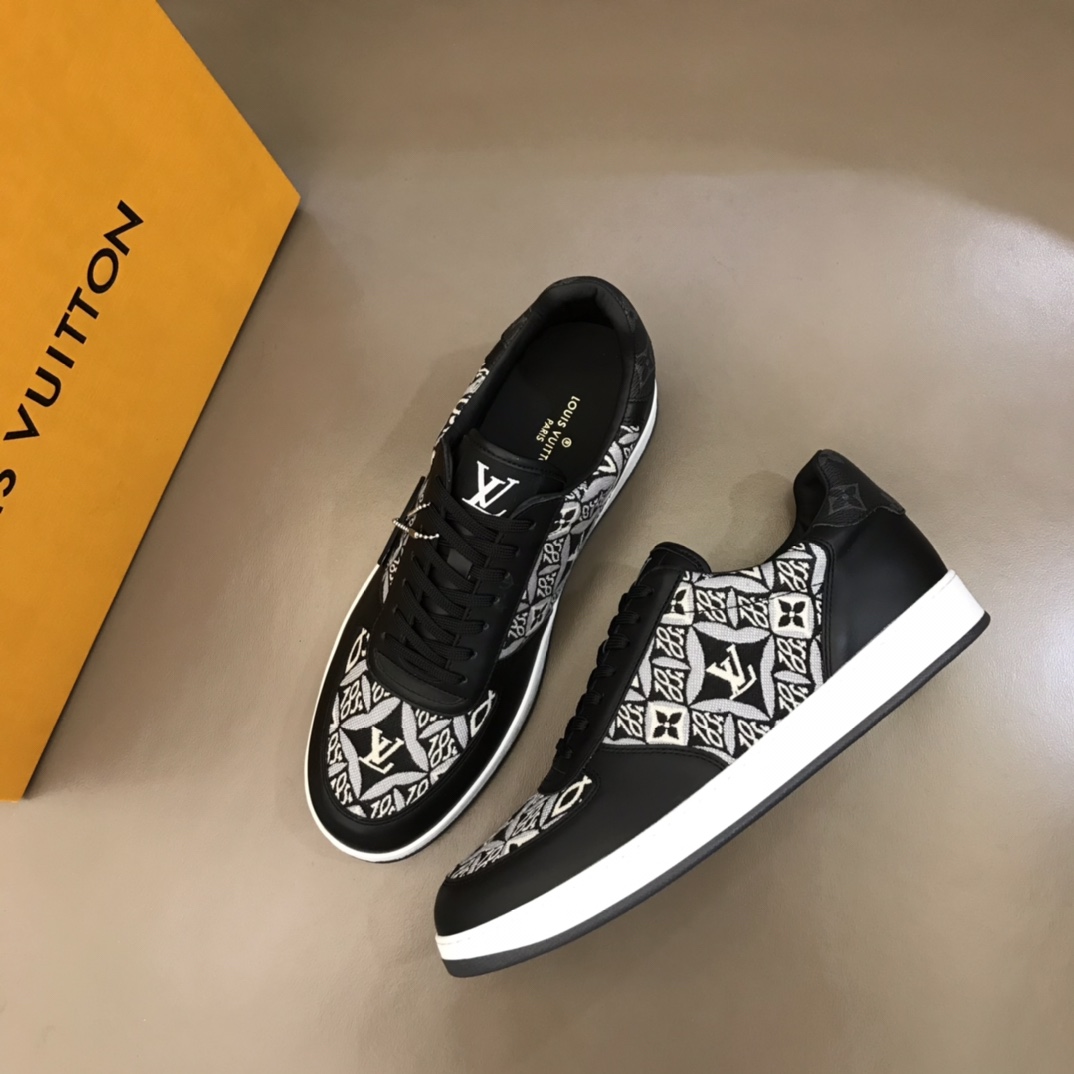 lv Sneaker Rivoli in Black