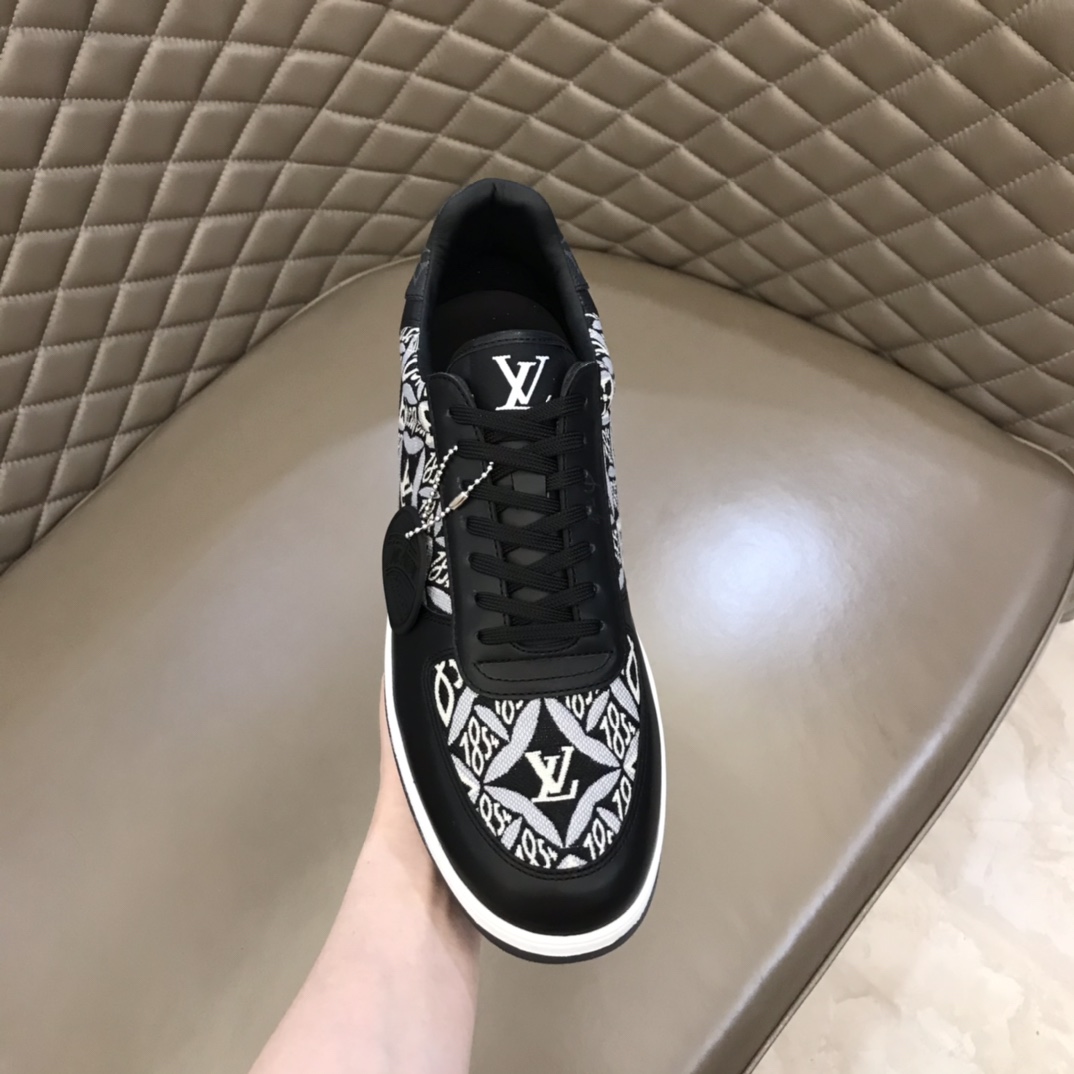 lv Sneaker Rivoli in Black