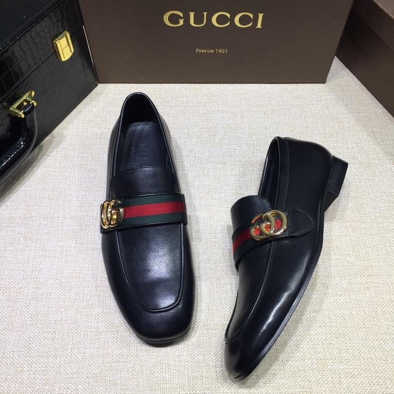 Gucci Black Leather loafer With Golden GG Buckle MS07612