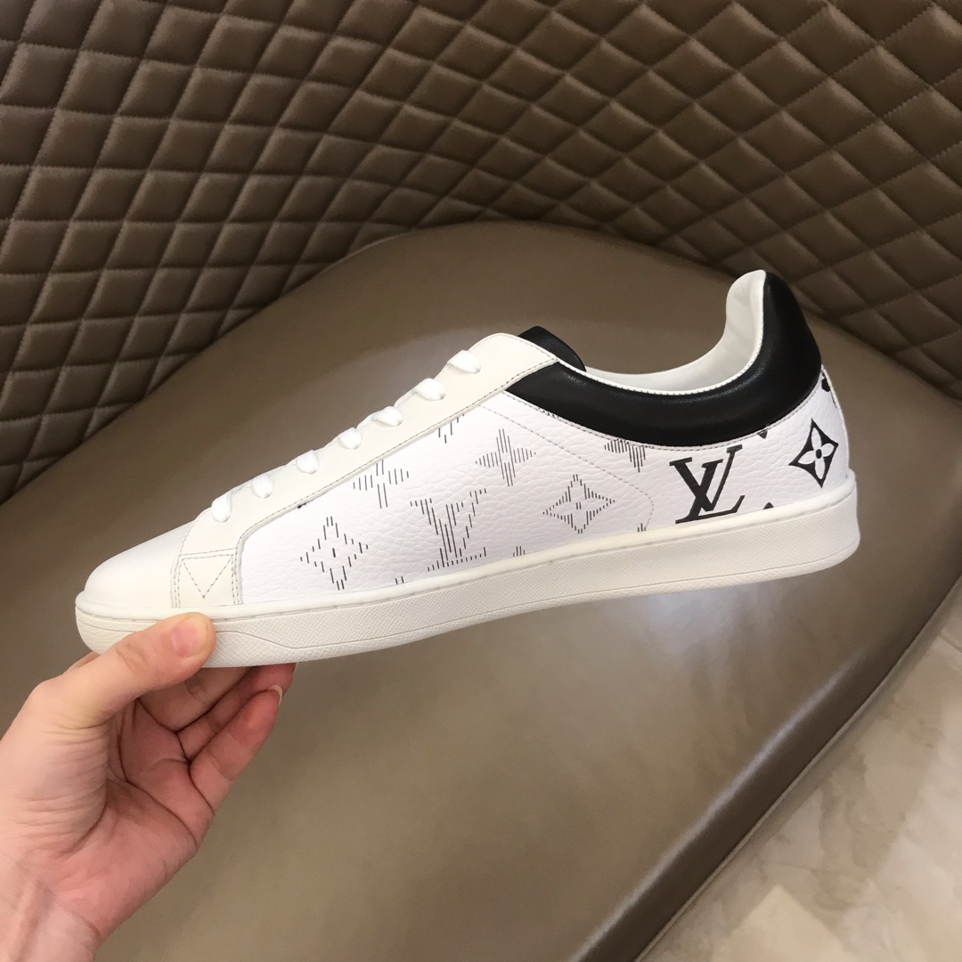 lv Sneaker Luxembourg in Black