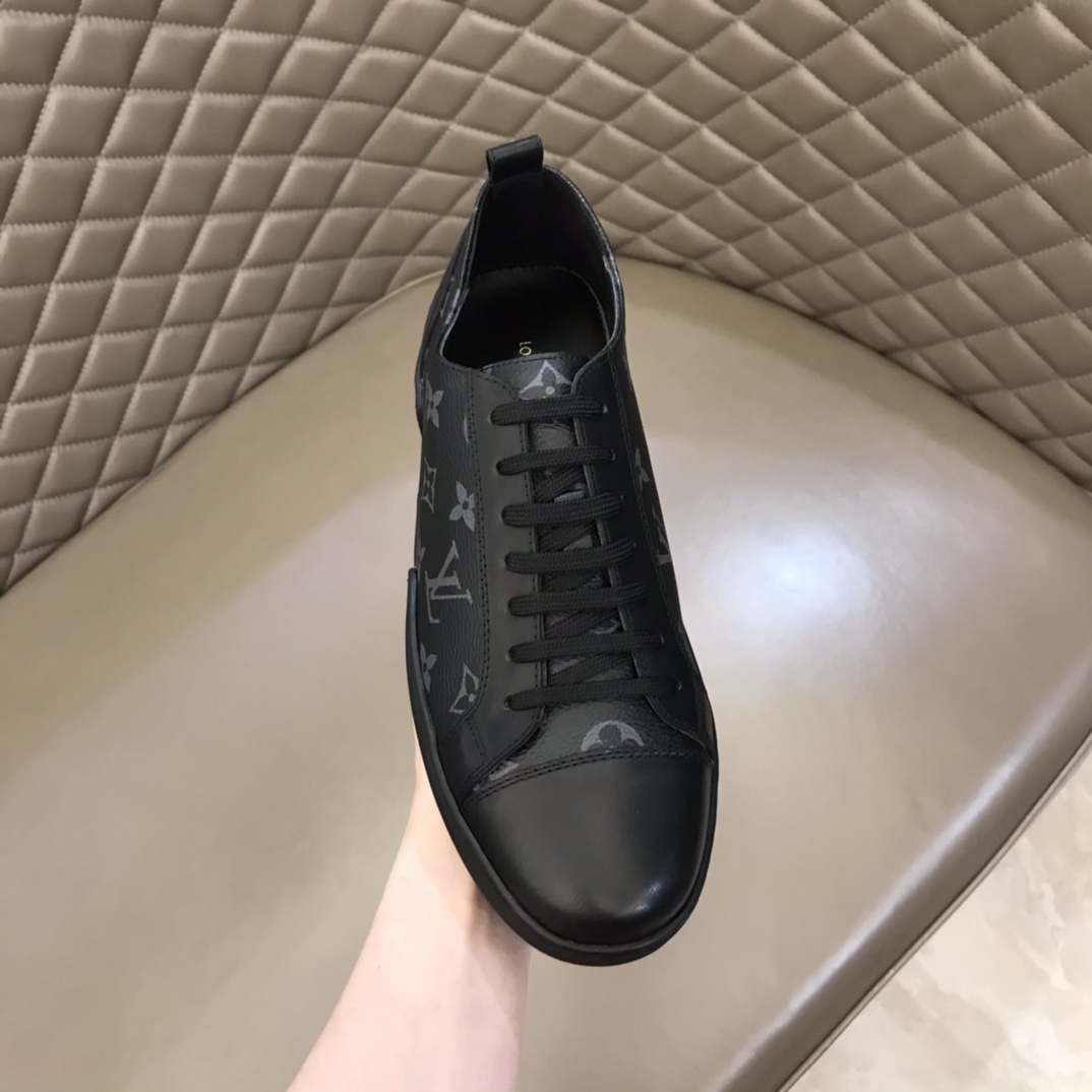 lv Sneaker Luxembourg in Black