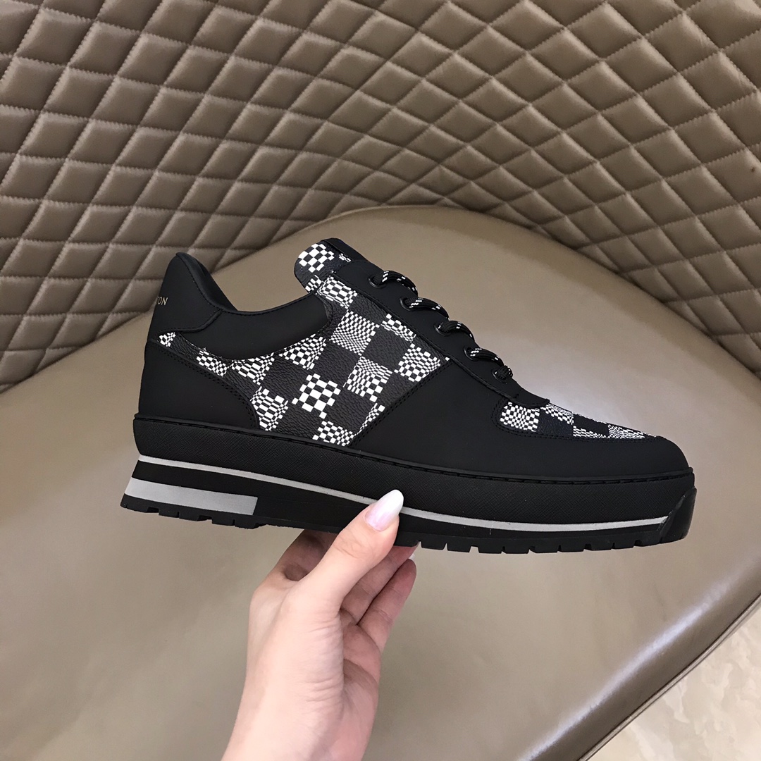 lv Sneaker Harlem in Black