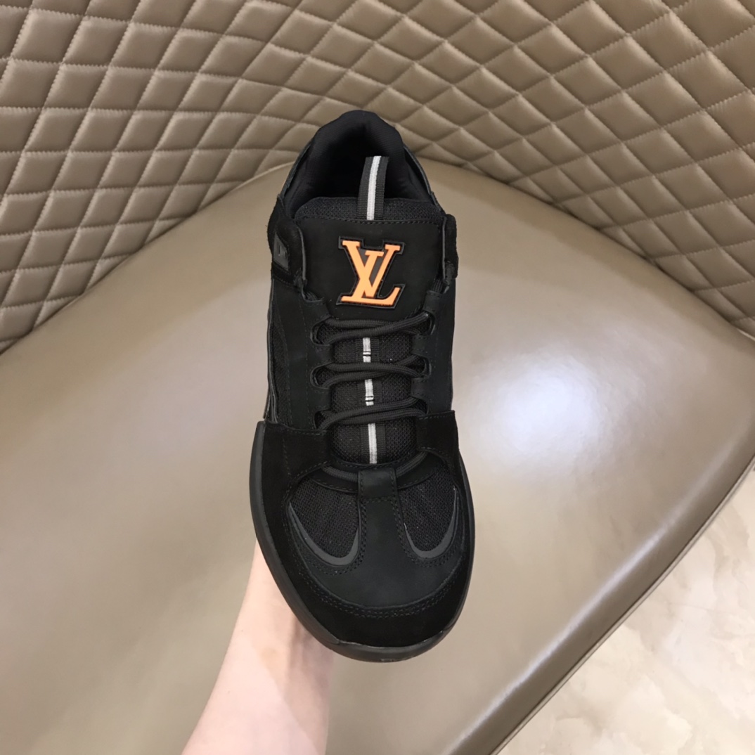 lv Sneaker A View in Black