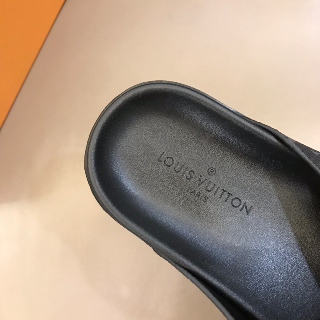 lv Slipper MIRABEAU in Black