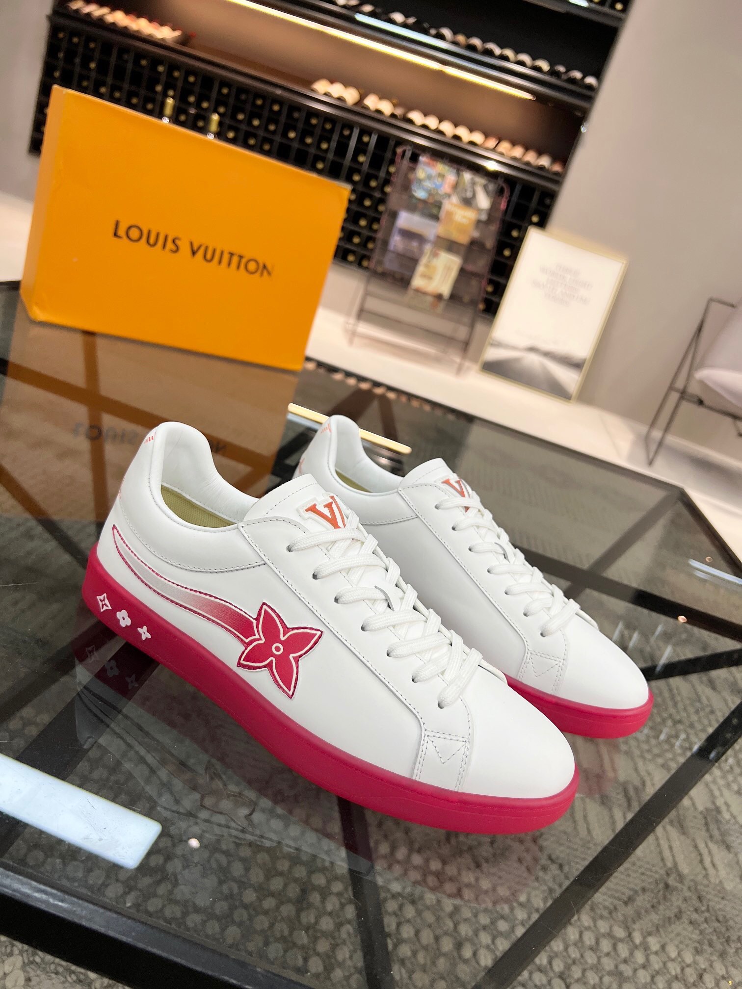 lv Casual shoes in White with Red