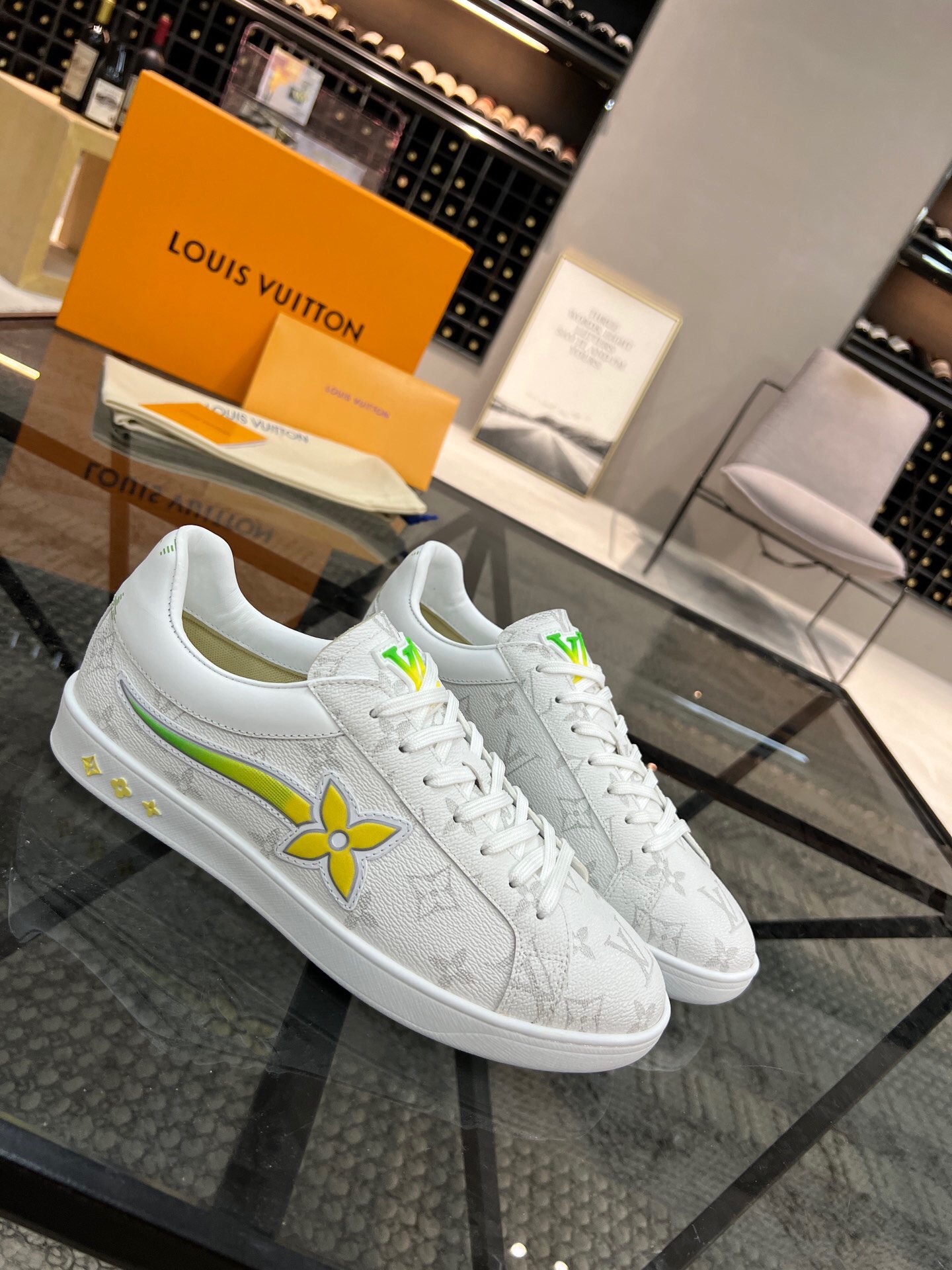 lv Casual shoes in White