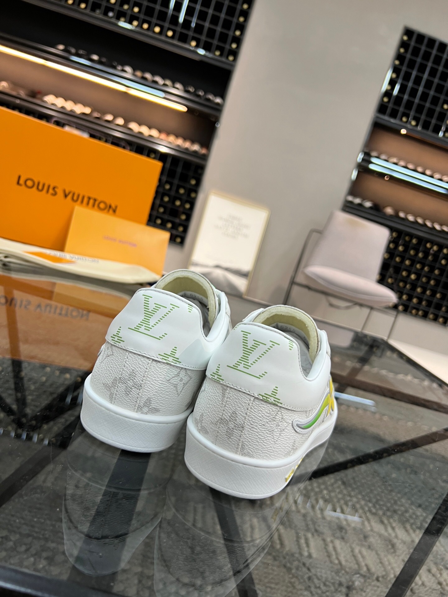 lv Casual shoes in White