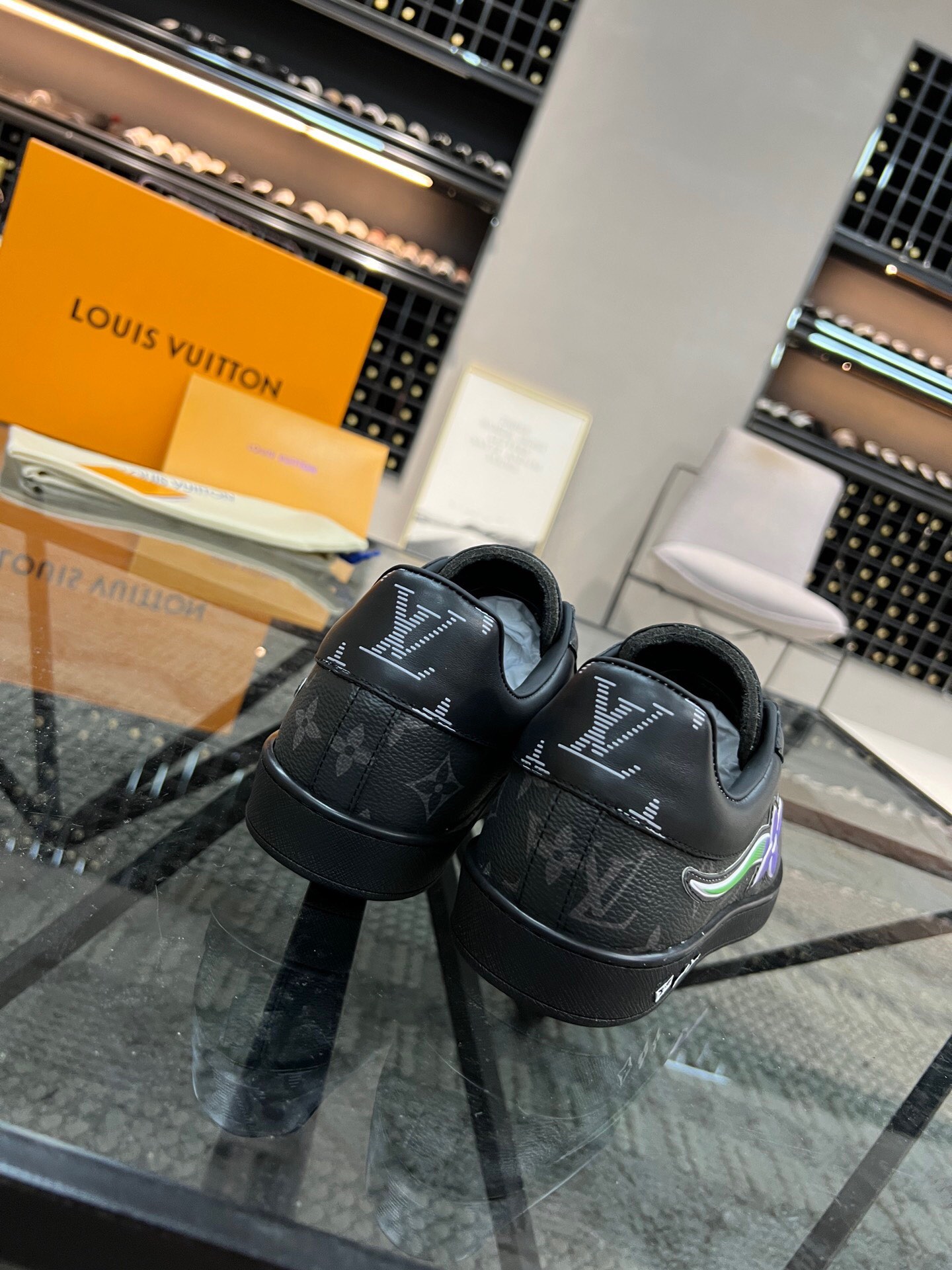 lv Casual shoes in Black