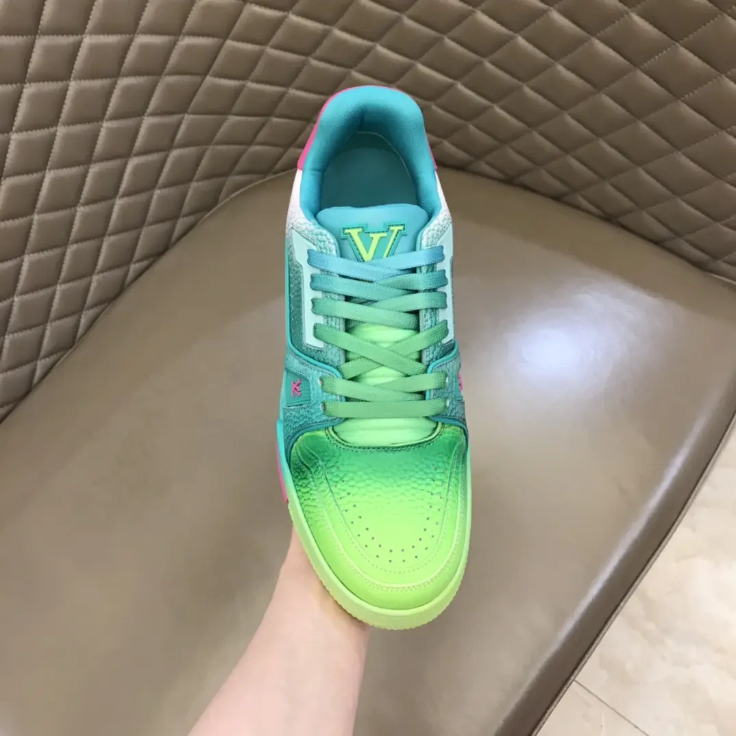 lv 2022 top quality Trainer sneakers 