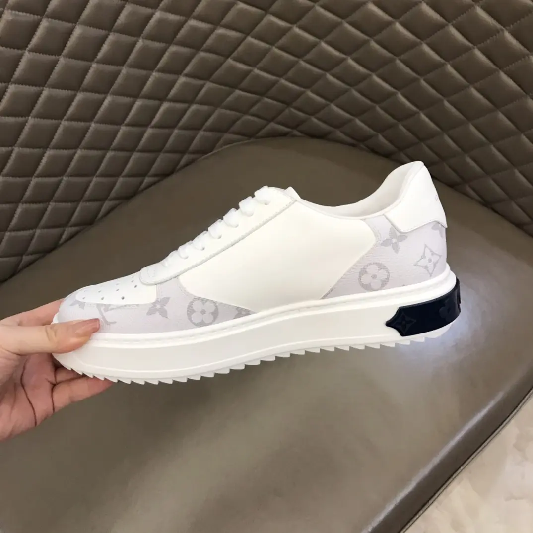 lv 2022 Time Out sneakers 