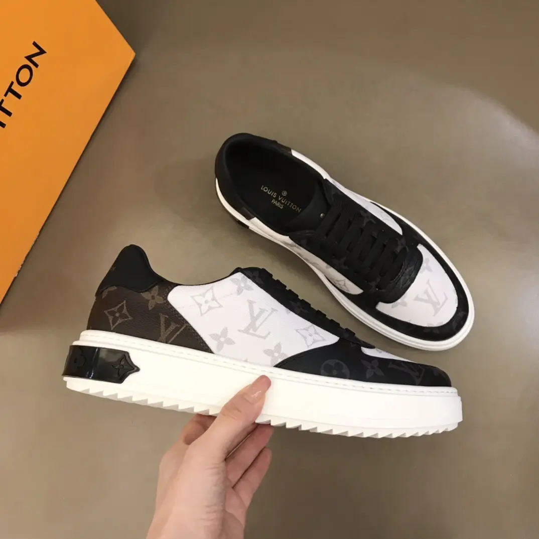 lv 2022 Time Out sneakers 