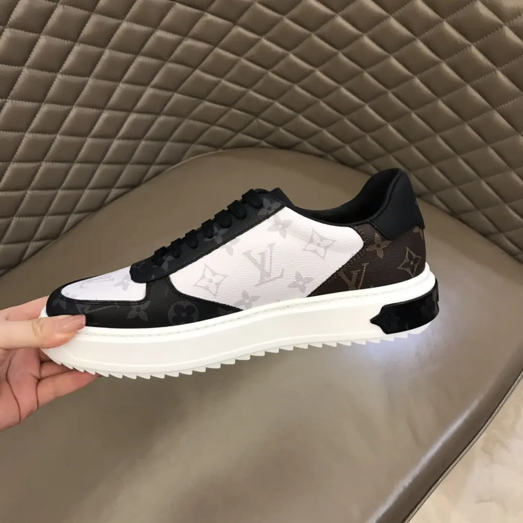 lv 2022 Time Out sneakers 