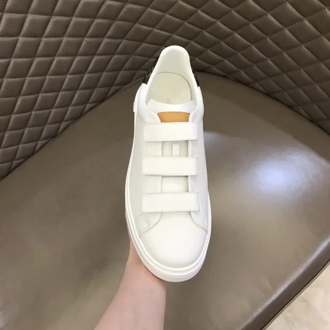 lv 2022 new Time Out couple sneakers 