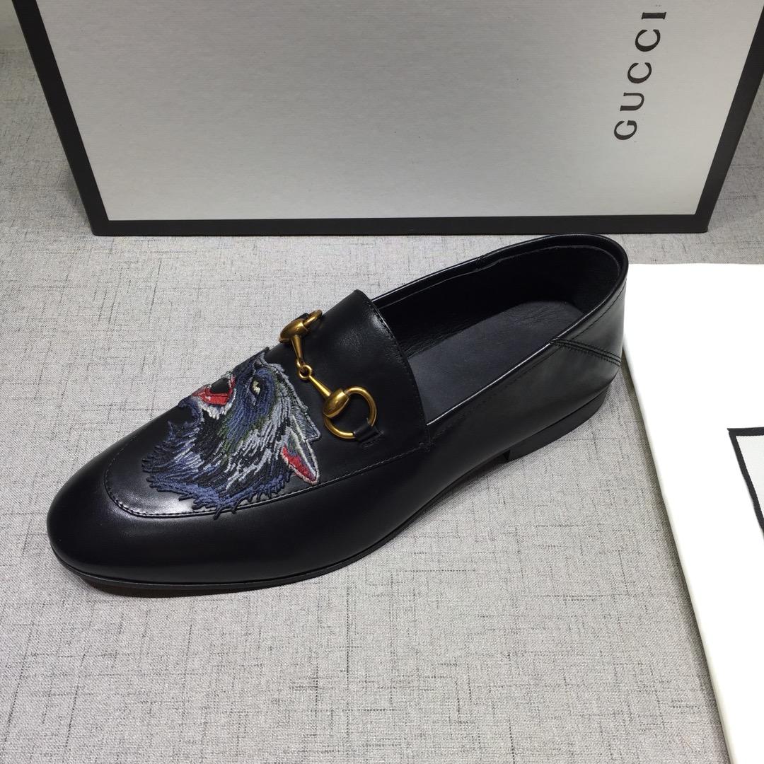 Gucci Black Bright leather Perfect Quality Loafers With Wolf MS07608