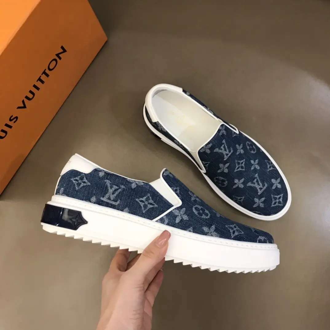 lv 2022 new casual  sneakers 