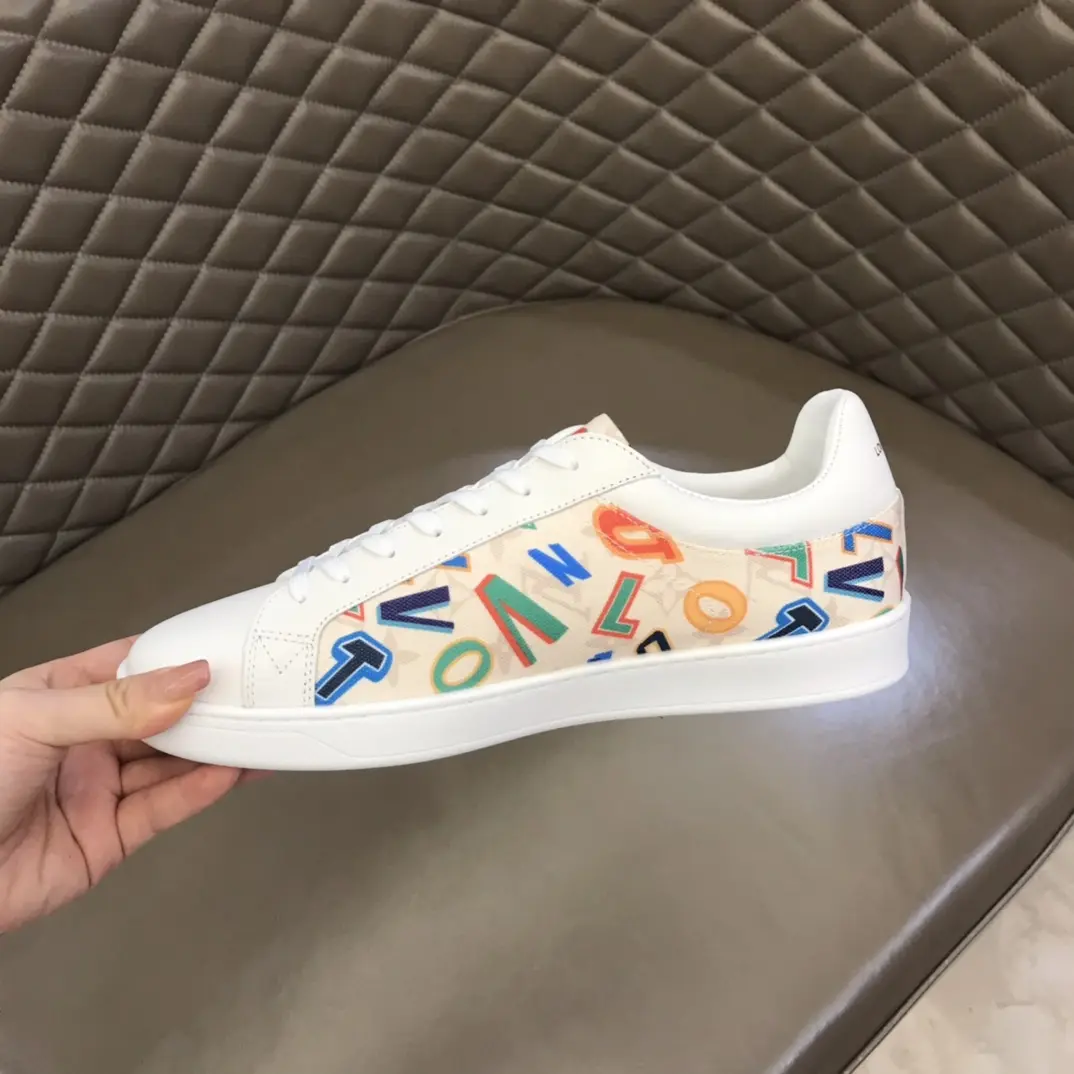 lv 2022 classic casual sneakers 