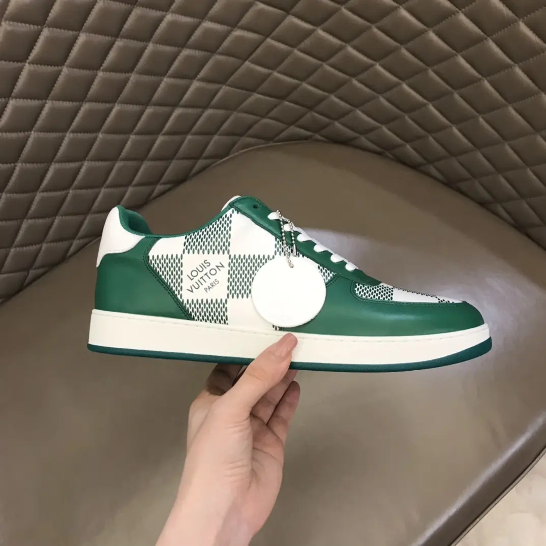 lv 2022 classic casual sneakers 