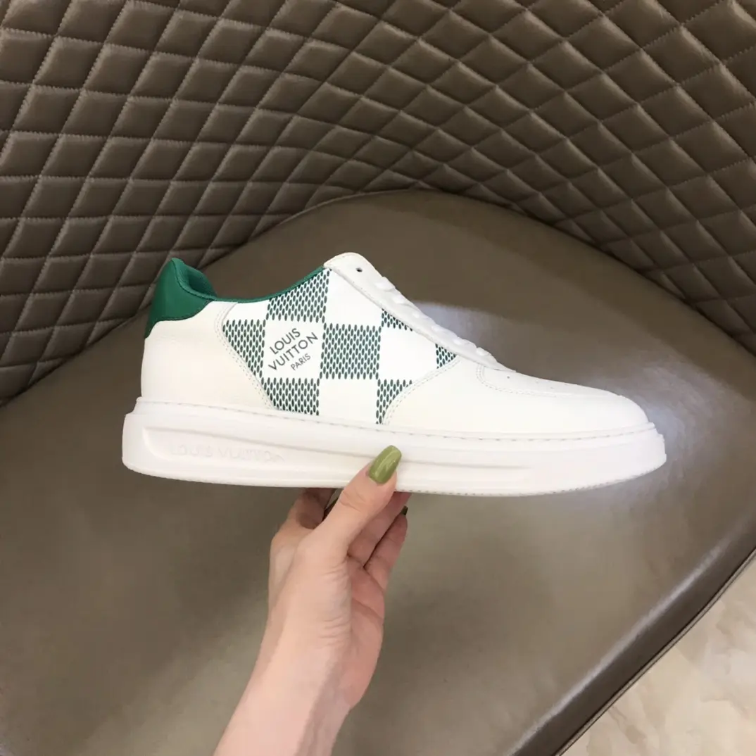 lv 2022 classic casual sneakers 